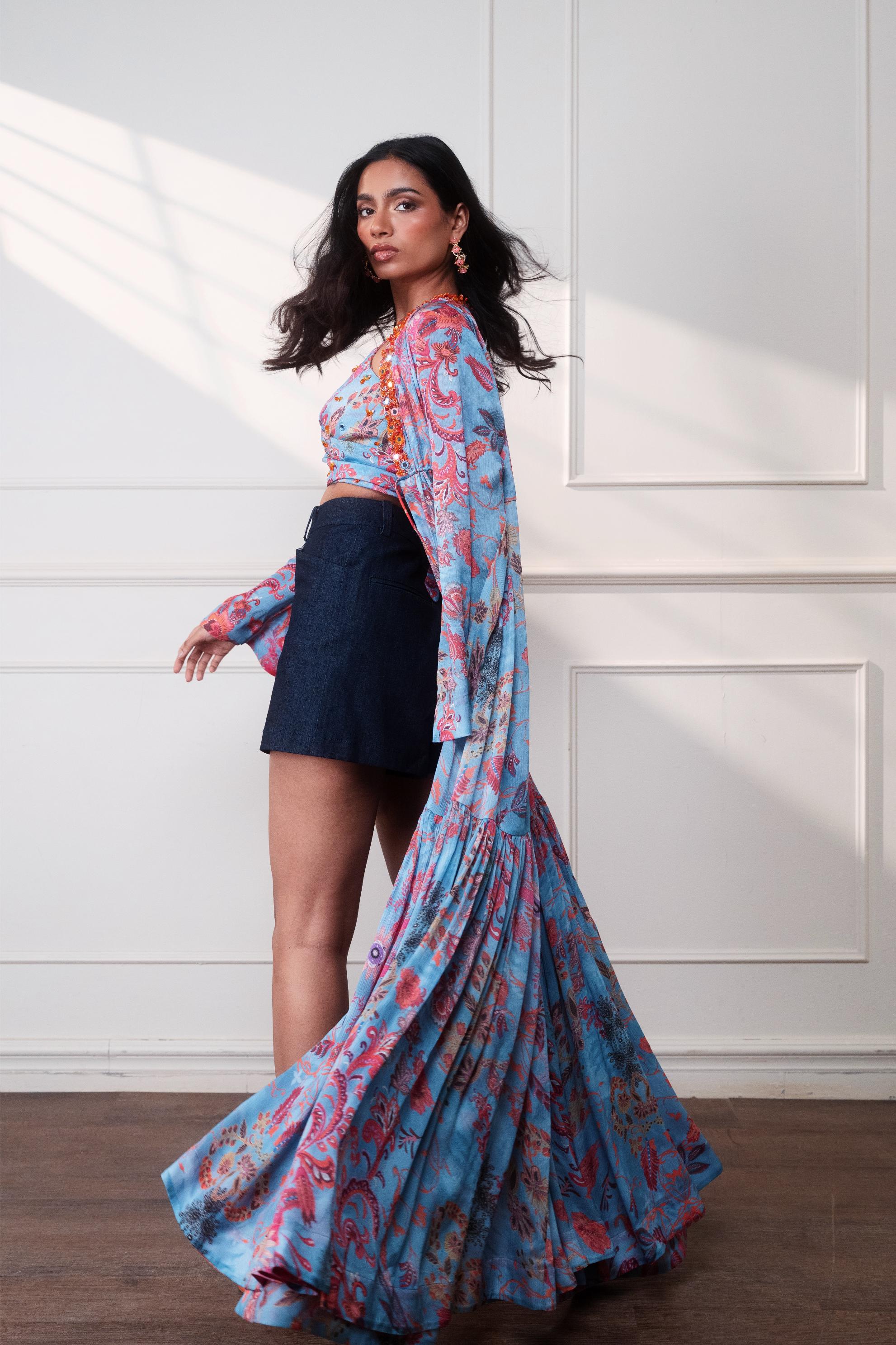 ICY BLOOM WRAP TOP