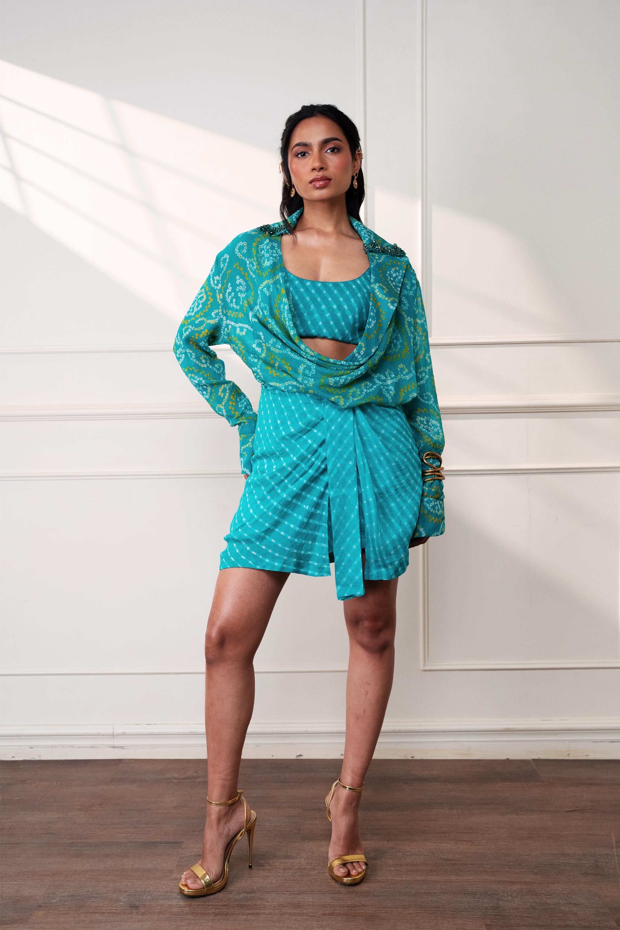 THE KNOT SEAFOAM SKORTS