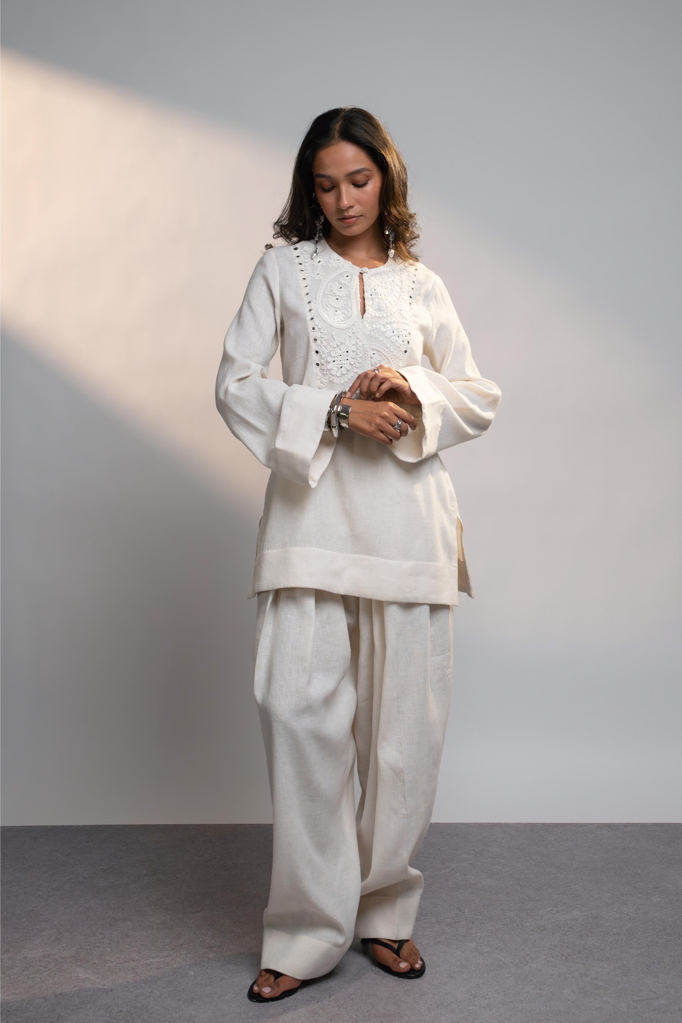 Summer Ivory Mirror Farsi Set