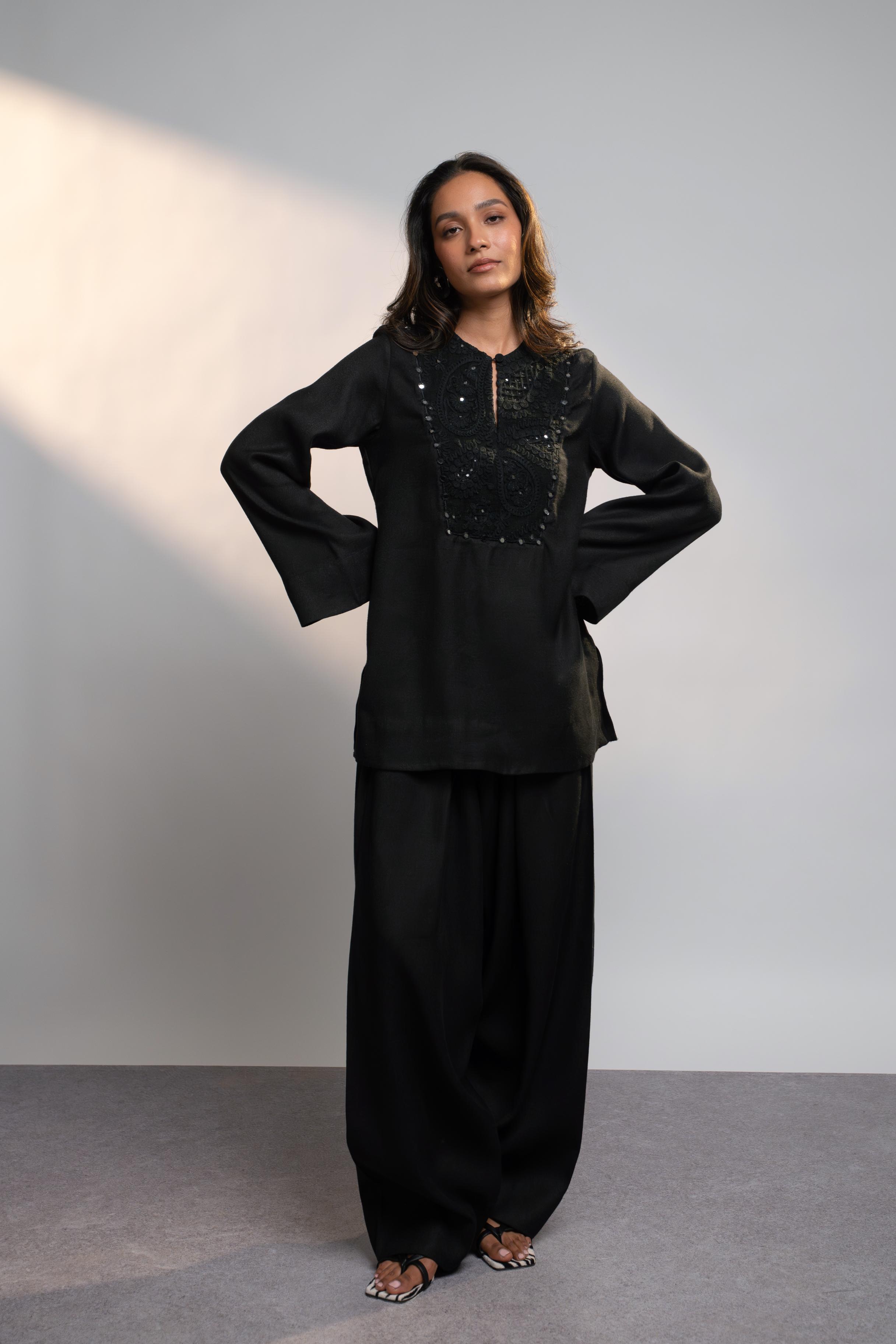 After Dark Mirror Farsi Set